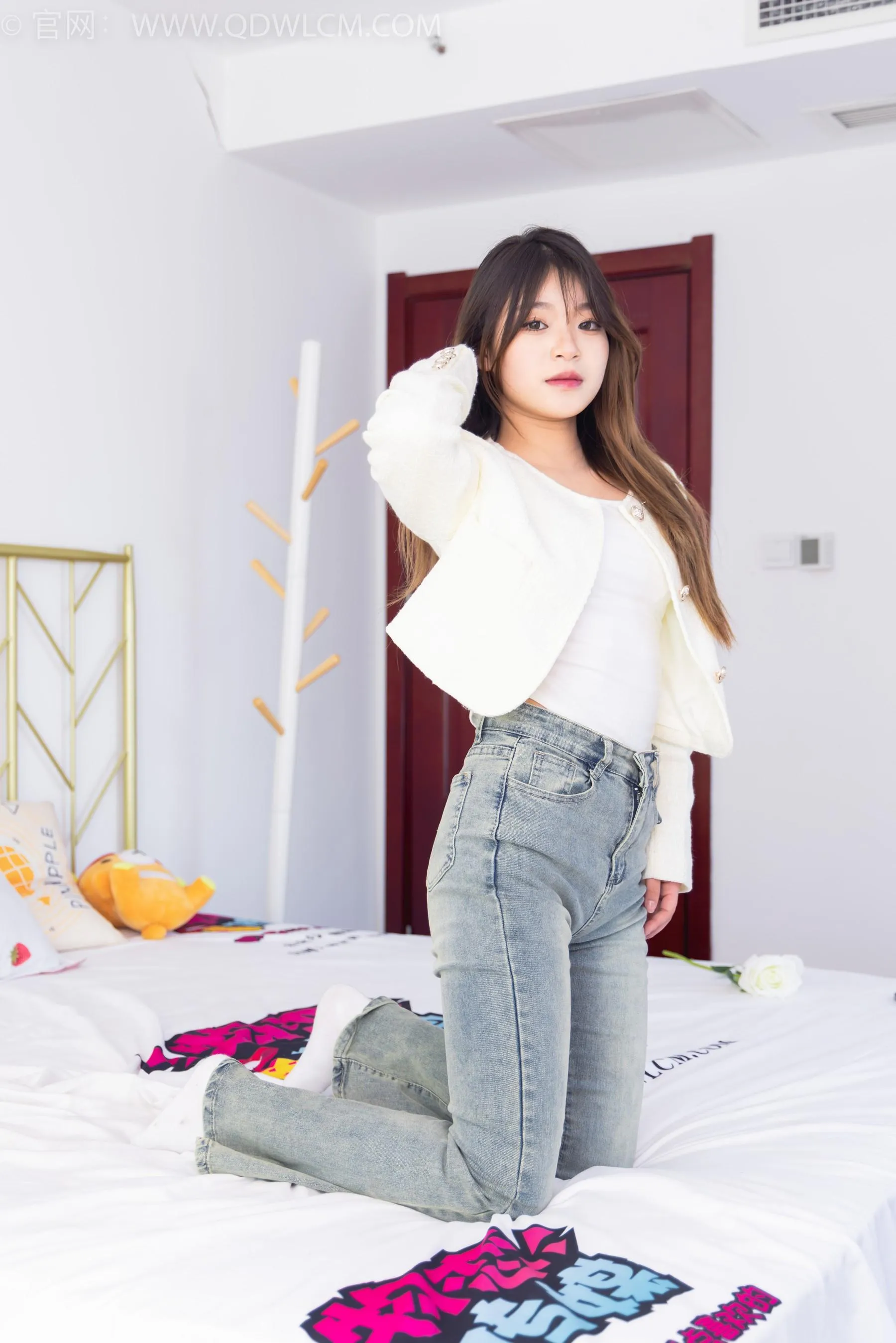 物恋传媒 NO.1556 闪闪-闪闪发光 [151P]插图7